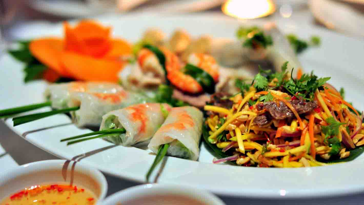 Hanoi Street food tour discover 36 streets